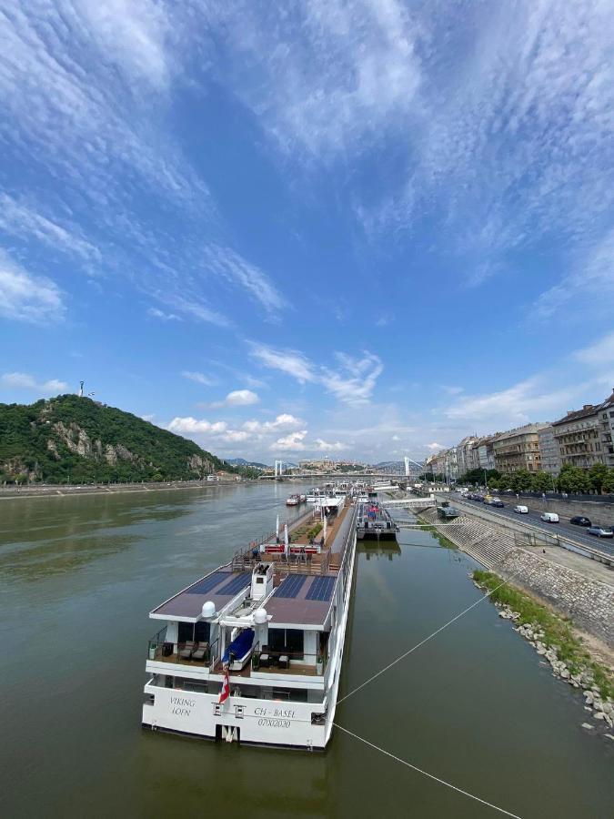 Central River Apartment Danube Boedapest Buitenkant foto