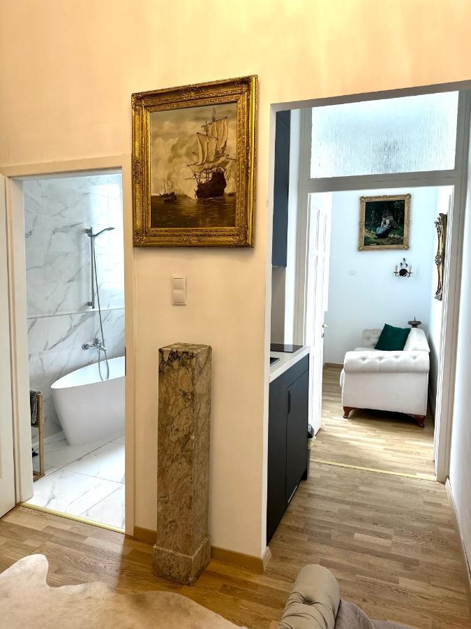 Central River Apartment Danube Boedapest Buitenkant foto