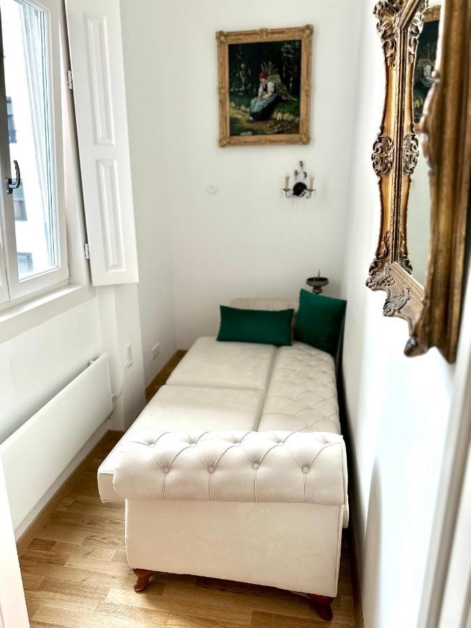 Central River Apartment Danube Boedapest Buitenkant foto